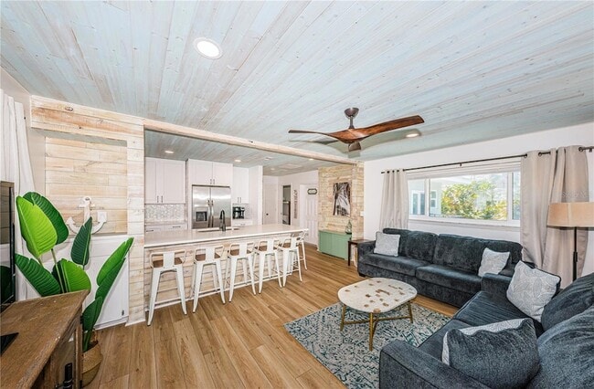 Photo - 150 Beach Ave