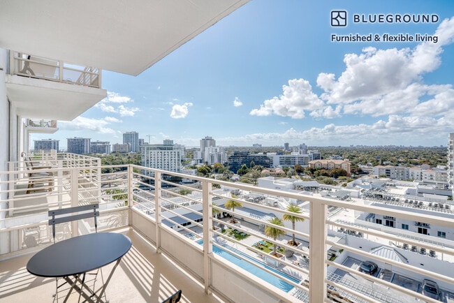 Photo - 110 SW 12th St Unit FL16-ID67