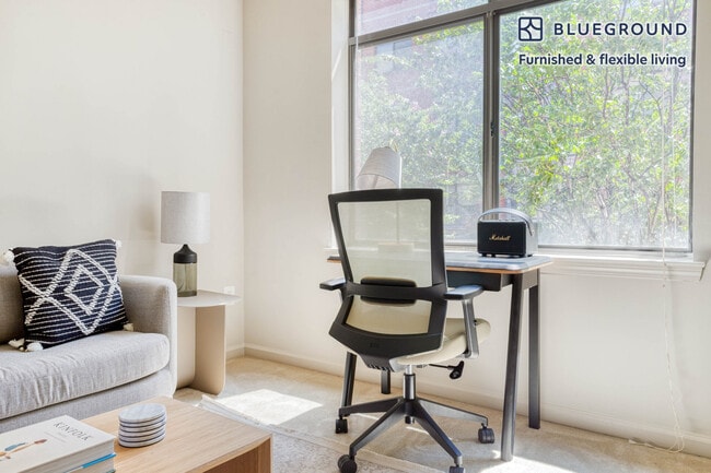 Photo - 305 10th Street South Unit FL2-ID562