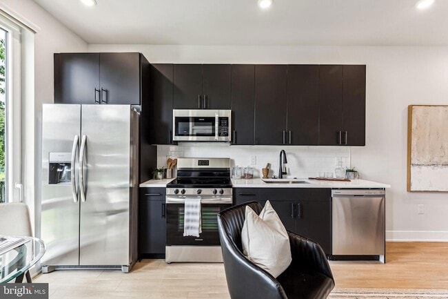 Photo - 6910 Ridge Ave Unit 219