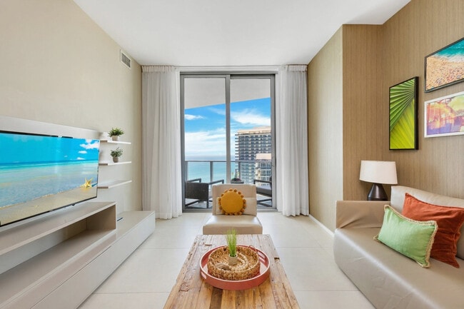 Building Photo - 4111 S Ocean Dr Unit SI ID1227451P