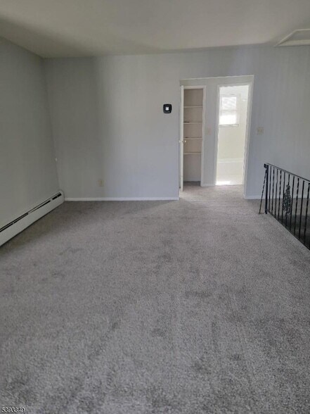 Photo - 417 Hudson St