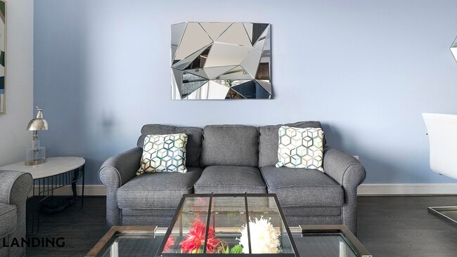 Building Photo - 777 Preston St Unit 35L