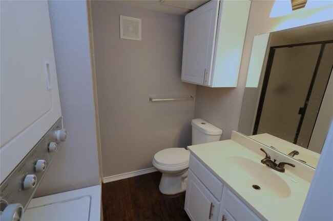 Photo - 9831 Walnut St Unit P308