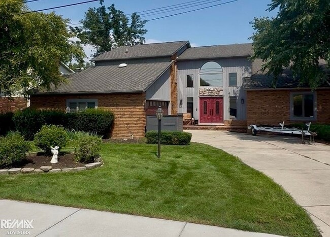 Photo - 7354 Flamingo St