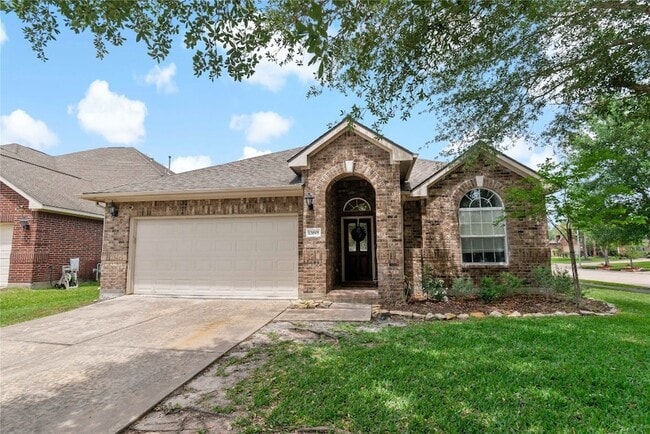Building Photo - 13601 May Pine Ct