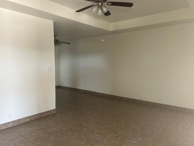 Photo - 317 Don Martin Dr