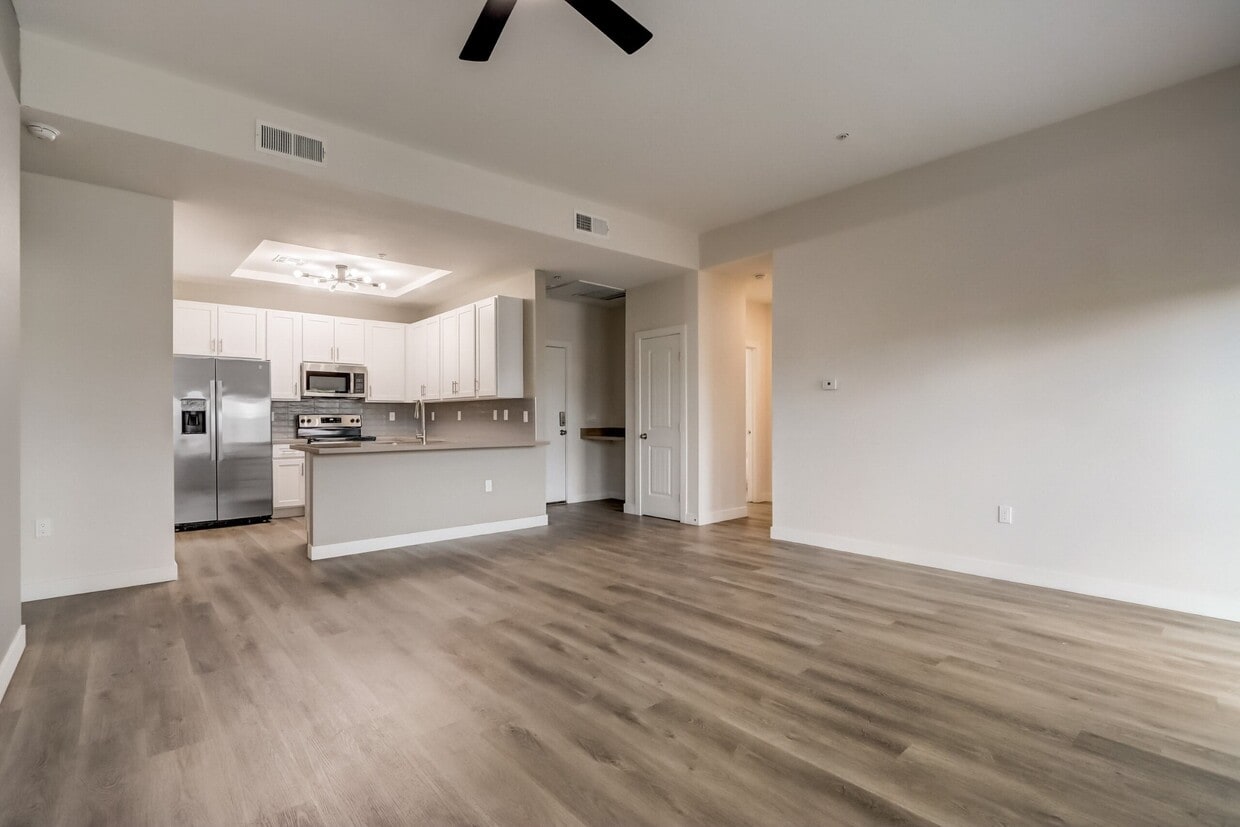 Floor Plan - 2 Bedrooms, 2 Bathrooms