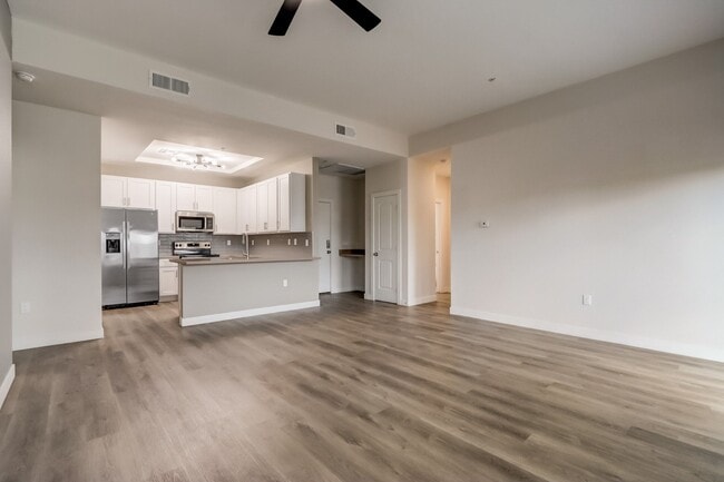 Photo - Landmark on 67th Ave