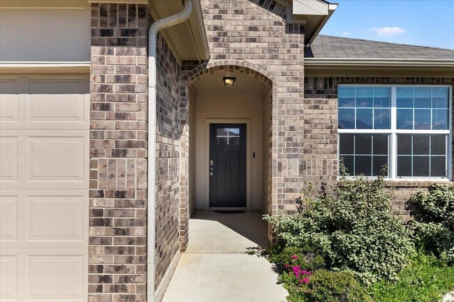 Photo - 1033 Ferryman Dr