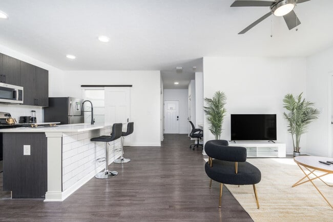 Photo - 5821 Elevated Way Unit ID1228613P