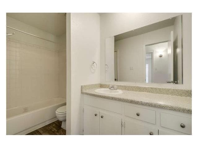 Photo - 5009 Copperbend Blvd Unit B