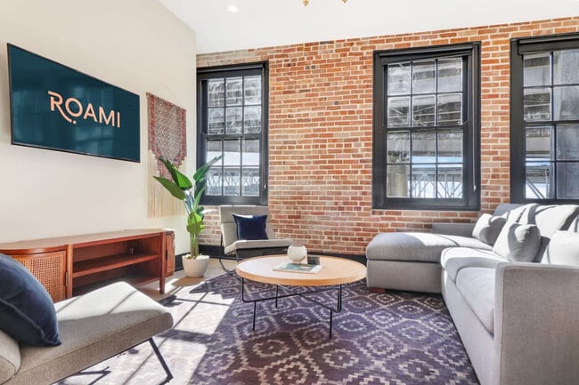 Photo - 1148 S Peters St Unit ID1268737P