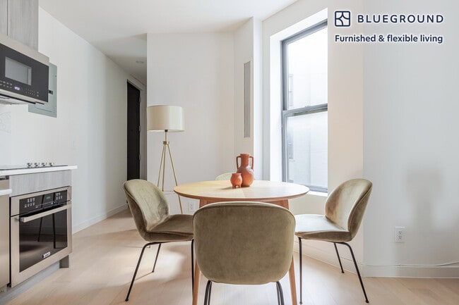 Photo - 44-74-74 21st St Unit FL3-ID1781