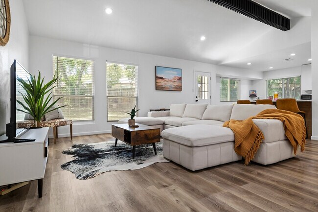 Photo - 5002 Galen Ct Unit SI ID1492671P