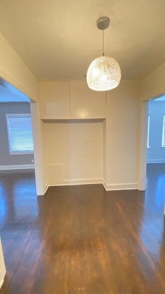 Photo - 4305 Bell St Unit 4