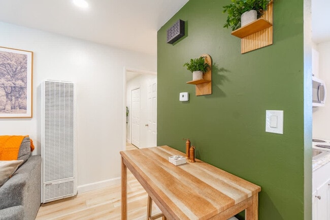 Photo - 734 Vine St Unit SI ID1250759P