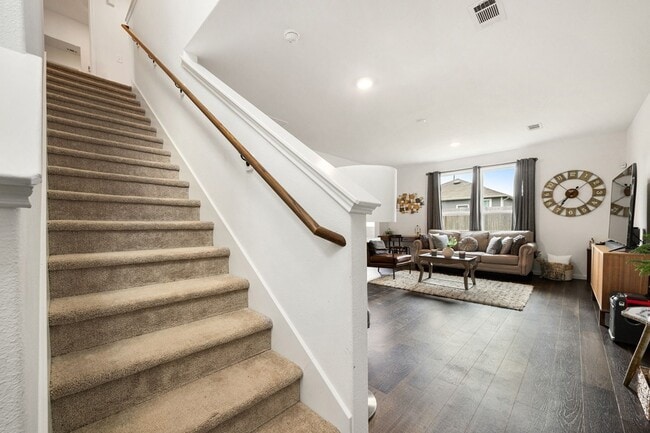 Photo - 25927 Chicory Dr