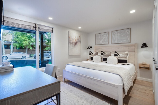 Photo - 800 S Mill St Unit ID1030154P