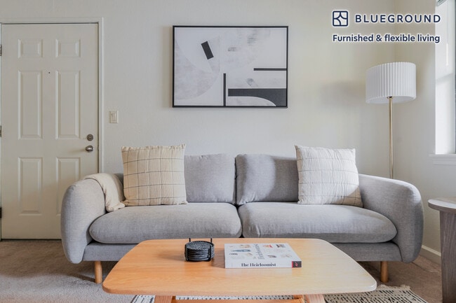 Photo - 15850 NE 40th St Unit FL2-ID968