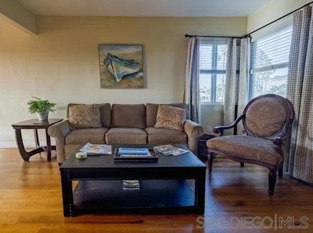 Photo - 1566 Santa Barbara St