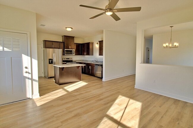 Photo - 18 St John's Ct