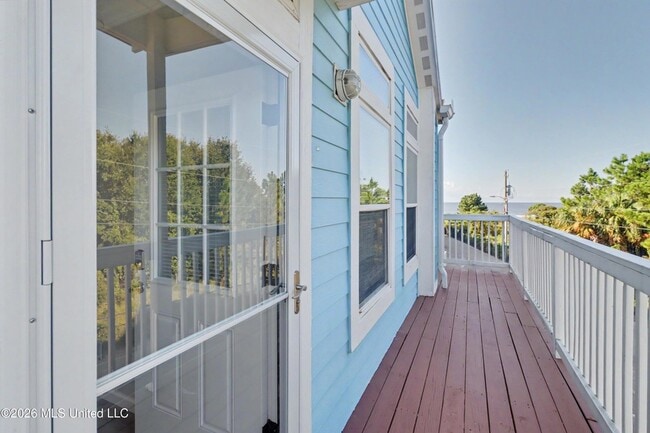 Building Photo - 1515 E Beach Blvd Unit 230