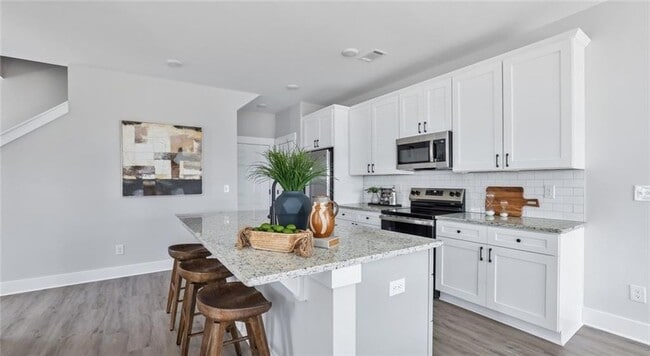 Photo - 102 Fairlie Pkwy