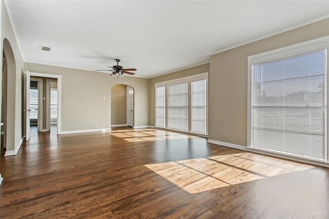 Photo - 5829 E Mockingbird Ln