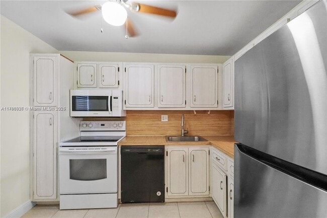 Photo - 8421 Lagos De Campo Blvd Unit T307