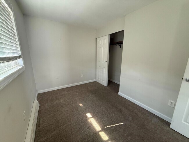 Photo - 1 Bragg Ave Unit A