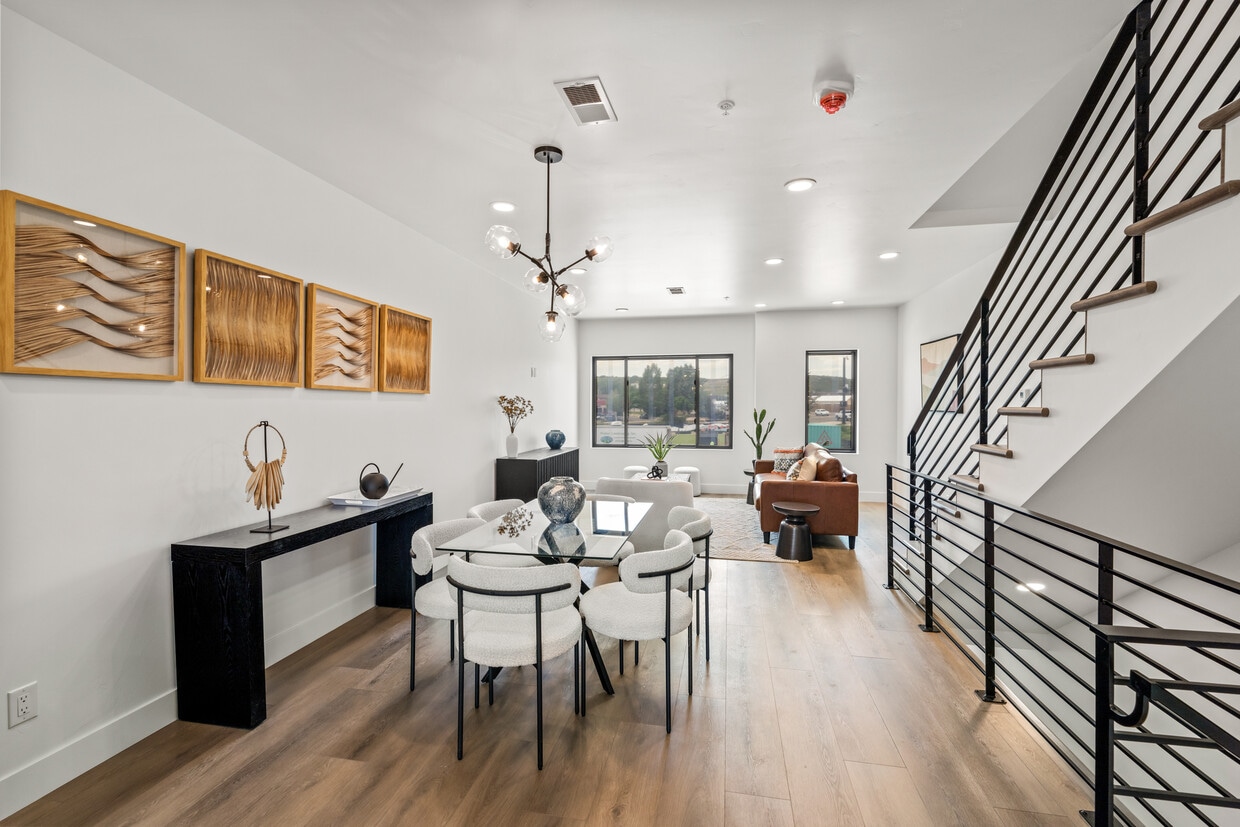 Floor Plan - Townhome