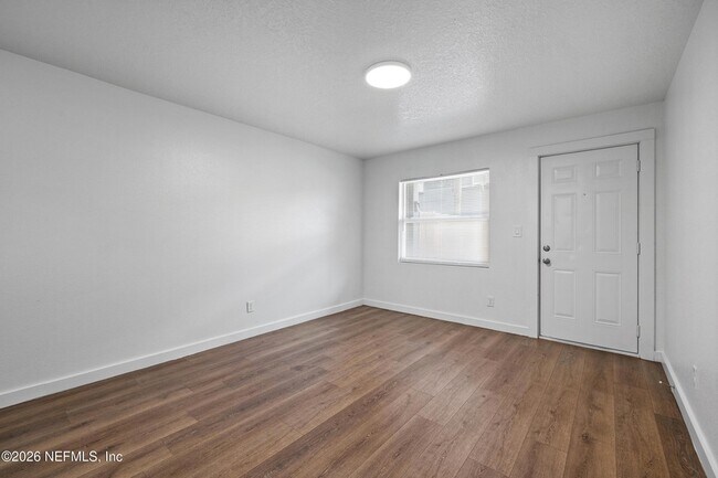 Photo - 231 E 16th St Unit 1