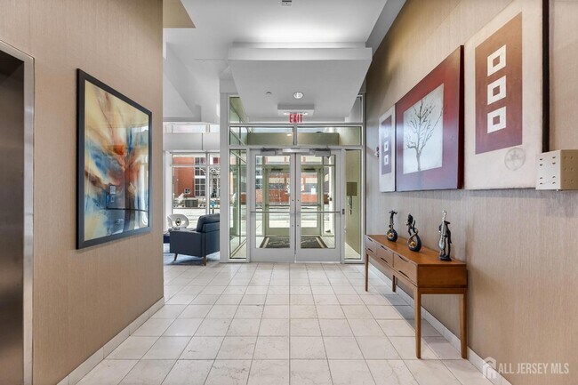 Photo - 20 Livingston Ave