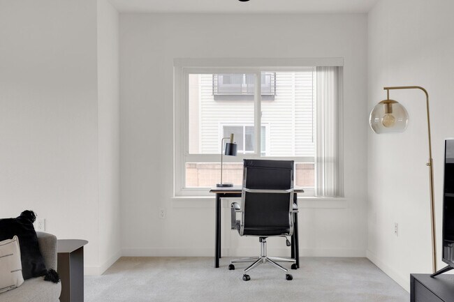 Photo - 10410 NE 2nd St Unit FL2-ID3079A