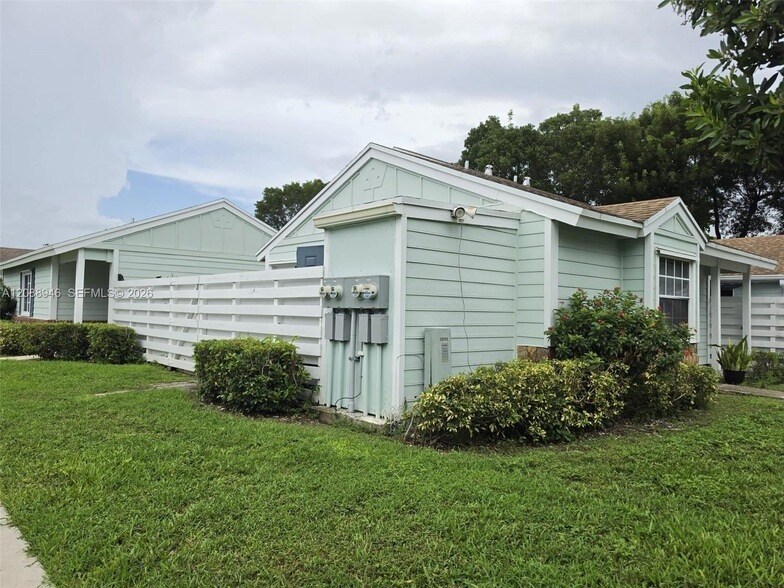 Photo - 13795 SW 147th Cir Ln