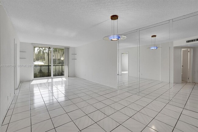 Photo - 5431 NE 25th Ave Unit 103