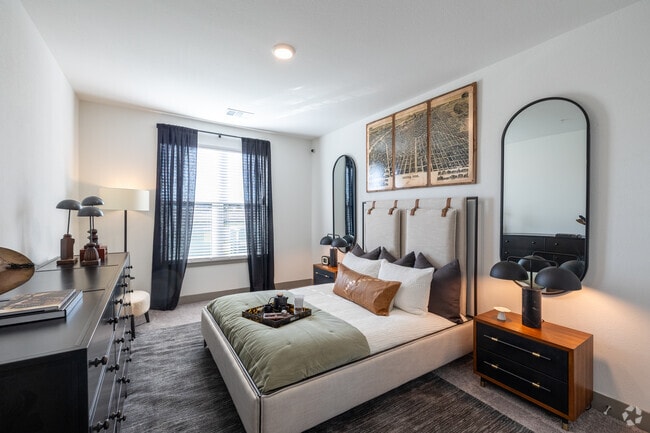 1BR, 1BA - 819SF - Bedroom - Plat 10 The Ranch