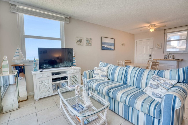 Building Photo - 5600 Bonita Beach Rd SW Unit FL5-ID1226384P