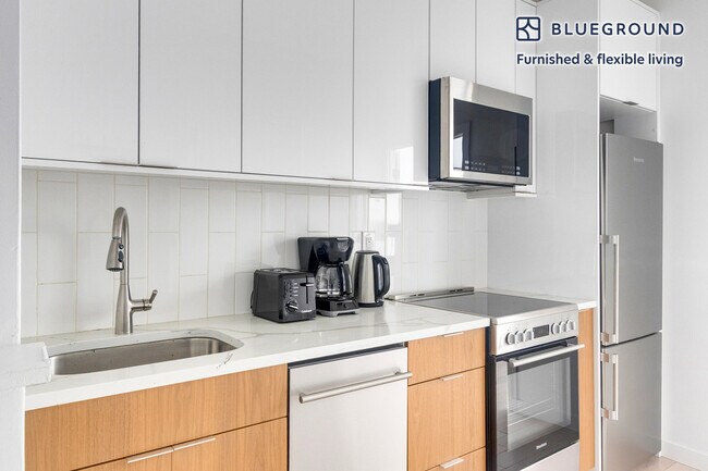 Photo - 501 1/2 E 83rd St Unit FL3-ID1998