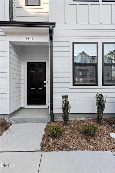 Photo - 1504 Crescent Townes Wy