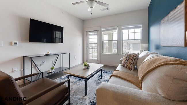 Photo - 2115 Windsor Blvd Unit 2307