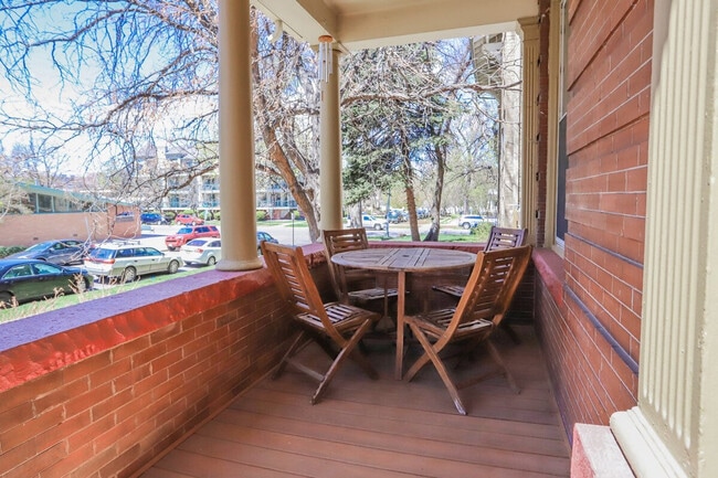 Photo - 1660 N Gaylord St Unit ID1026278P