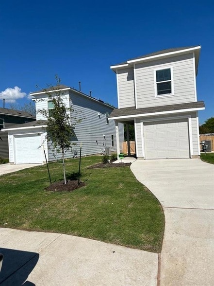 Photo - 35 Trinity Cir