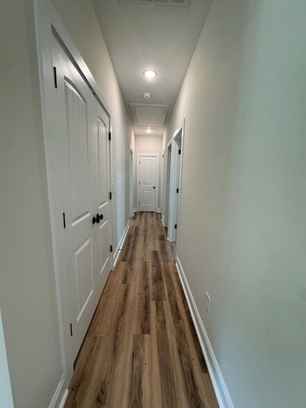 Photo - 201 Oak Ave