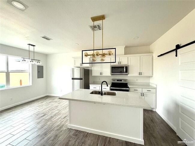 Photo - 5401 N Crown Point