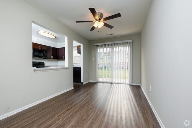 3BR, 1BA, 2HB - 1,222SF - The Bradford
