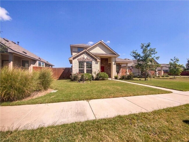 Photo - 353 Canadian Springs Dr