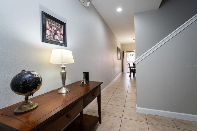 Photo - 8957 Cat Palm Rd