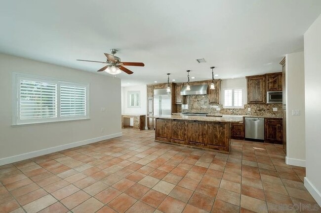 Photo - 308 Palm Ave
